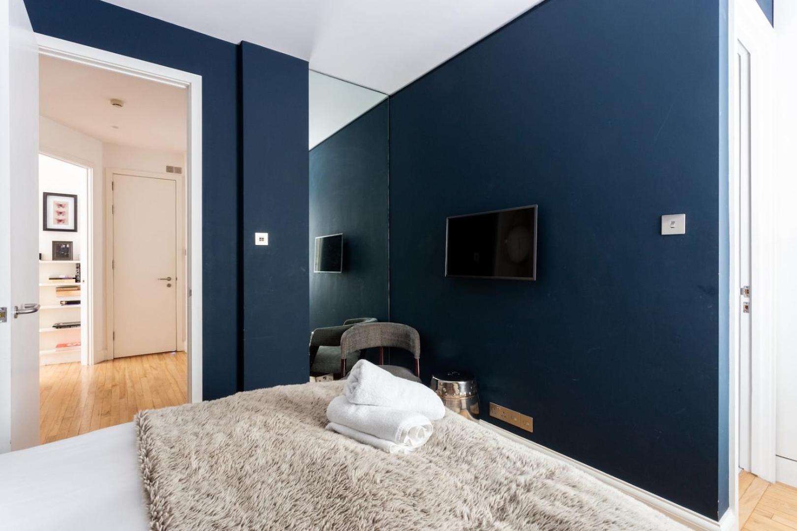 New Stunning 5bd Mews House London