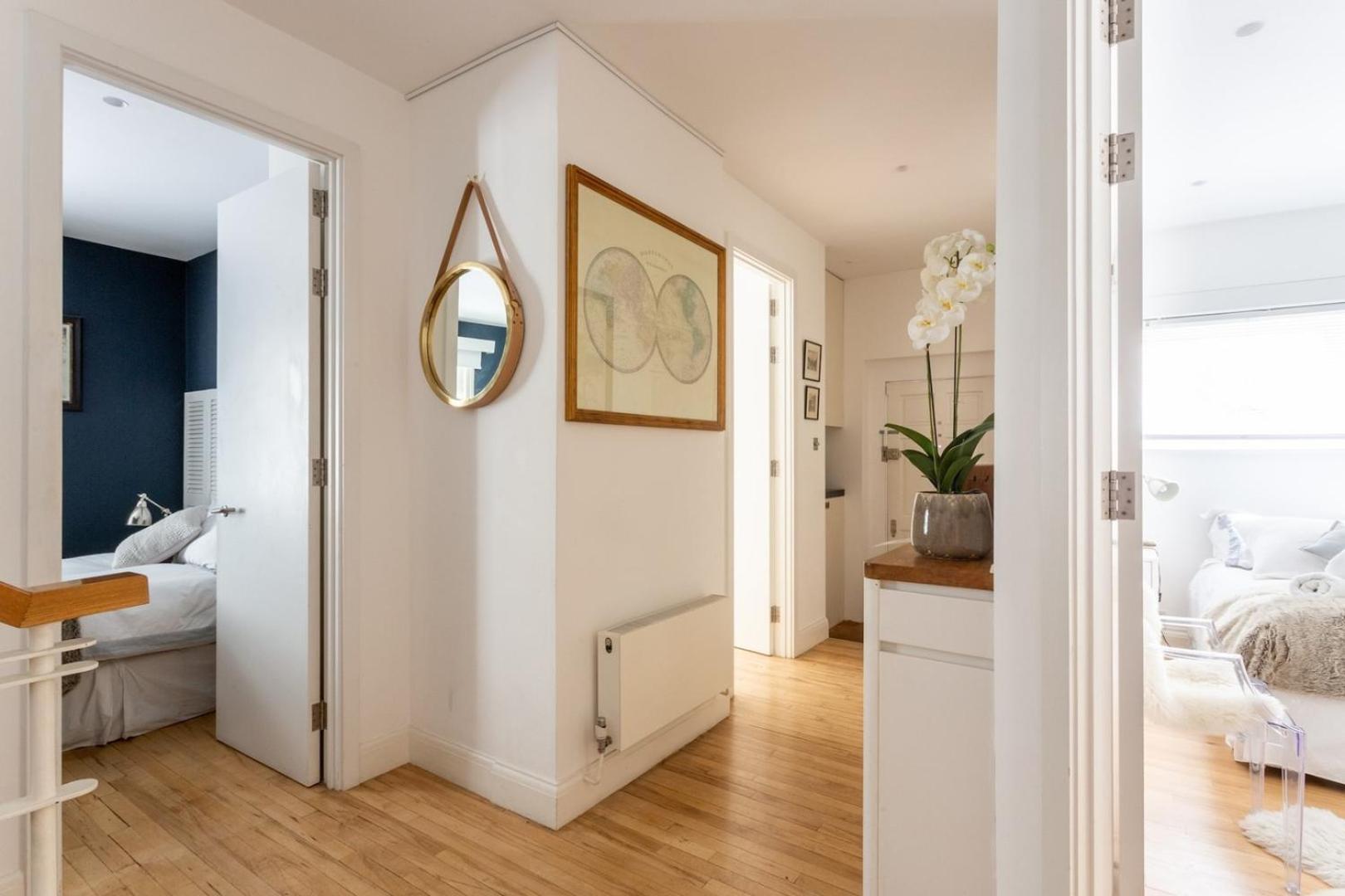 New Stunning 5bd Mews House